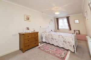 BEDROOM- click for photo gallery